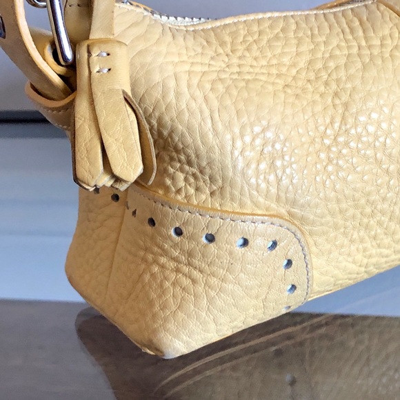 Authentic Coach Yellow Leather Satchel - Picture 4 of 8